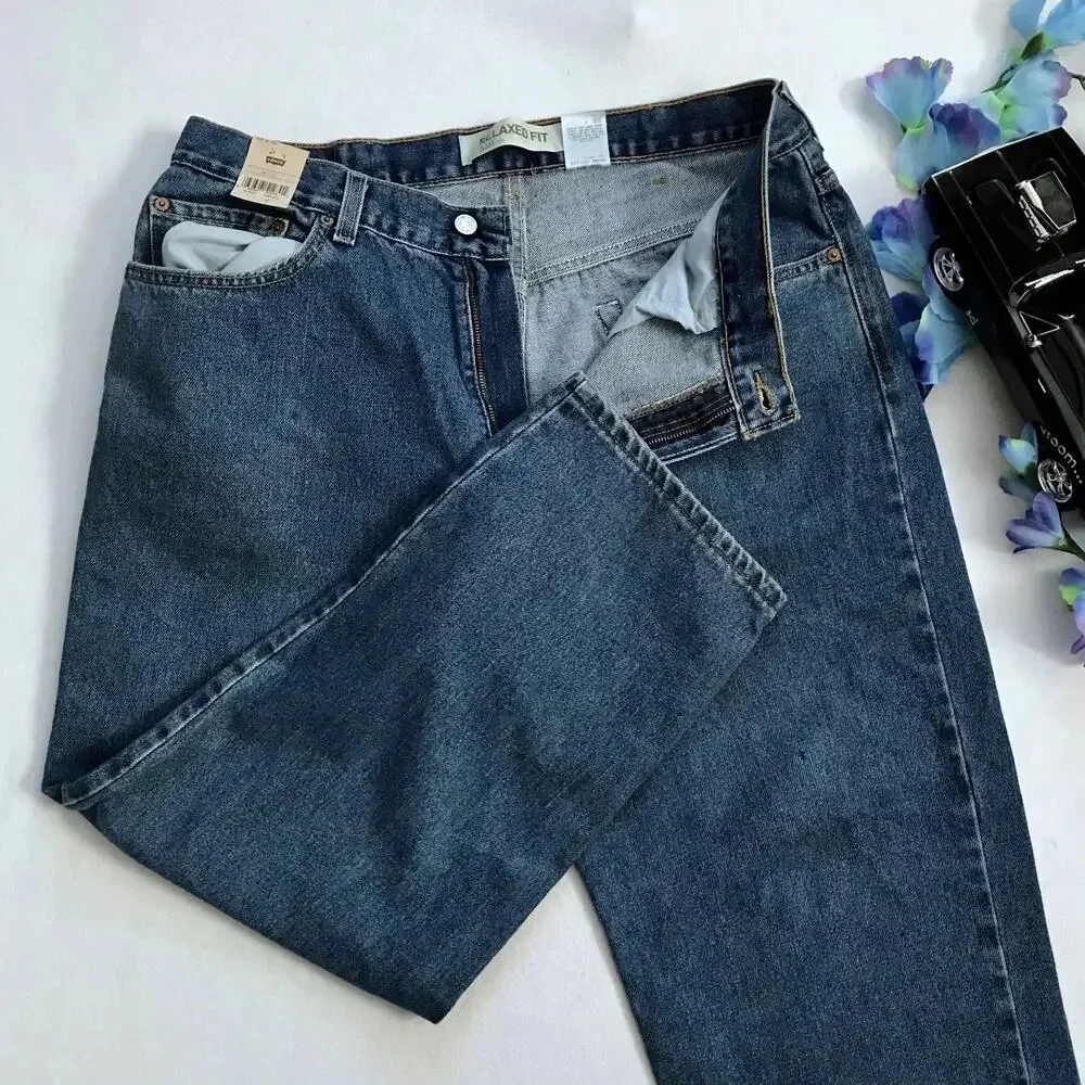 Levi's NWT 550 Medium Wash Relaxed Fit Jeans Men 38 x 29